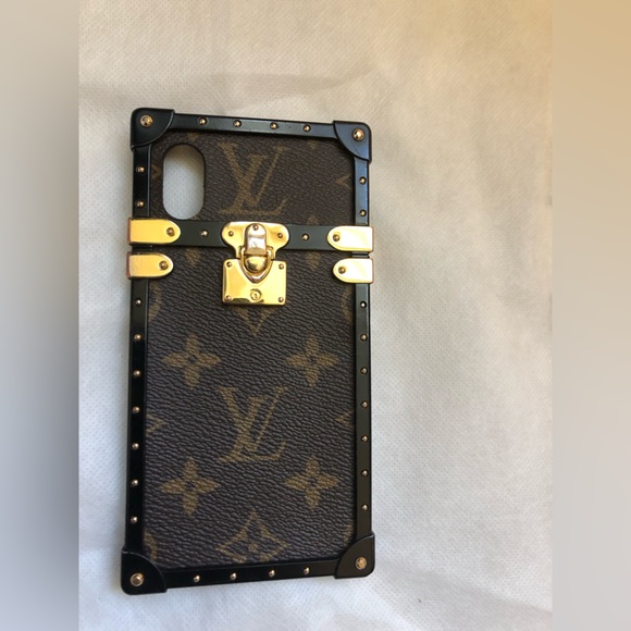 Louis Vuitton iPhone X / XS Case - Picture 3 of 9